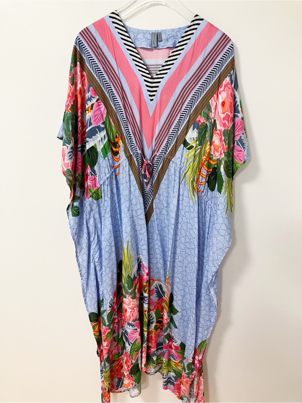 Blank | Blue Floral V-Neck Kaftan OS Boho Flowy Lagenlook Tropical Vacation